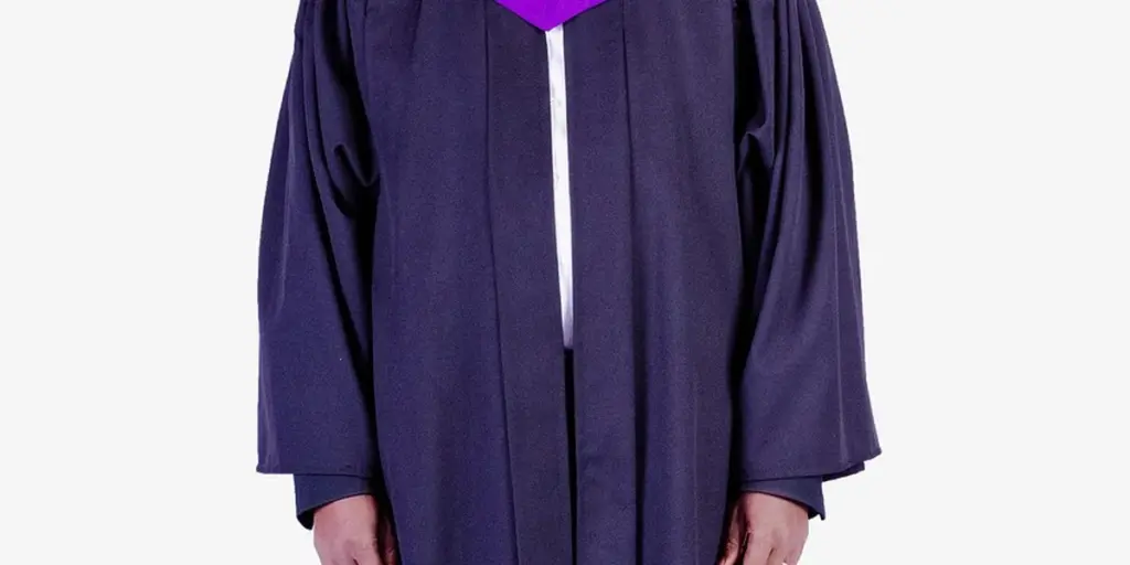 Dreaming of Graduating: Symbols of Achievement and New Beginnings